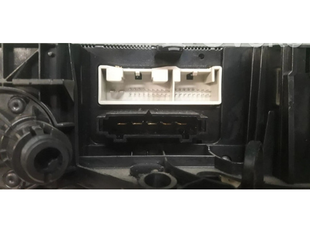 Блок управления климат-контролем    Volkswagen Touran I