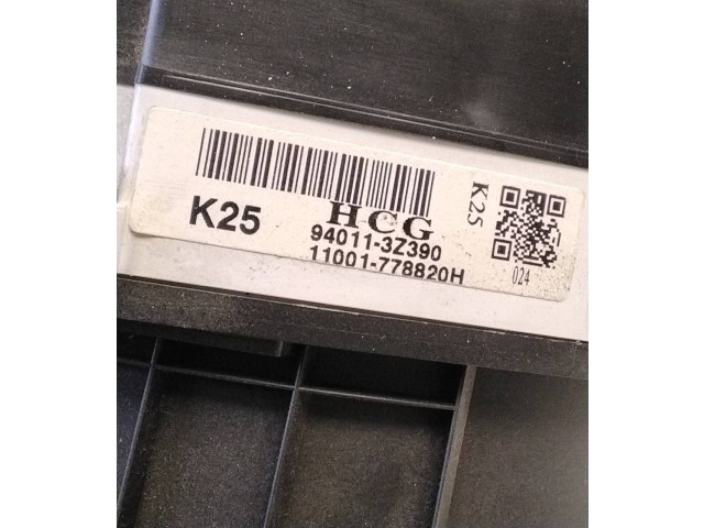 Přístrojová deska Hyundai i40 2013 940113Z390, 11001778820H