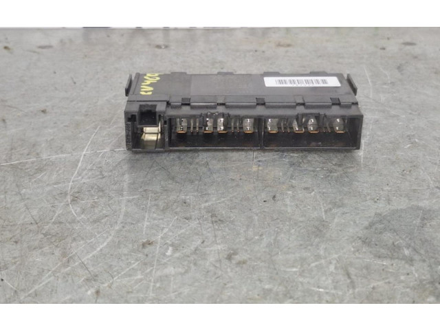 Pojistková skříňka 8264147020 Toyota Yaris 2009