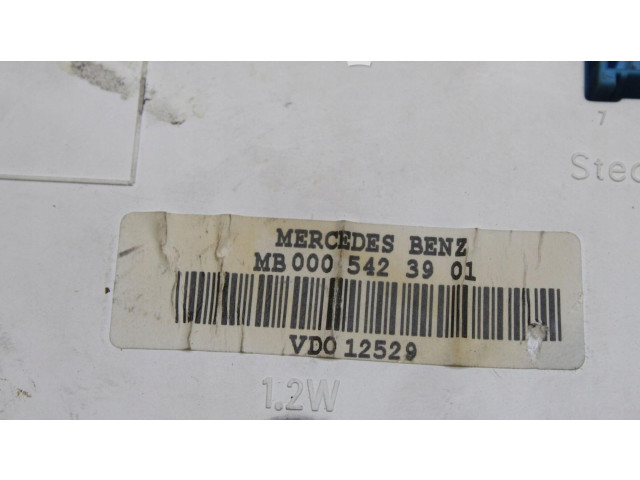 Přístrojová deska Mercedes-Benz Vito Viano W638 2000
