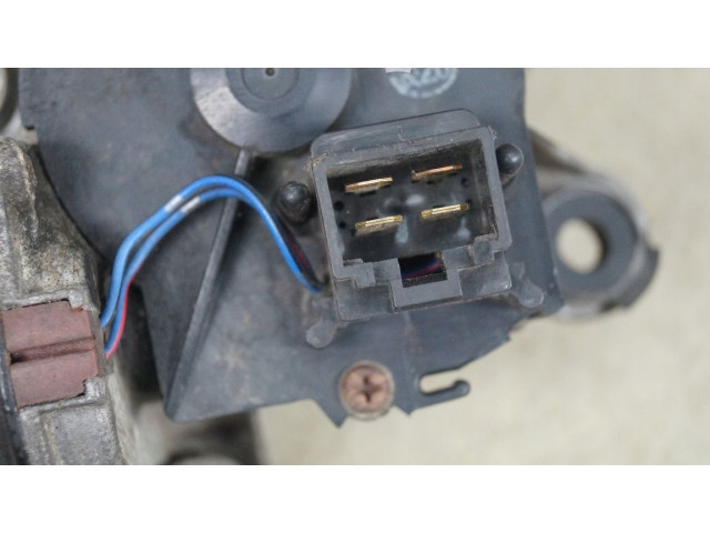 Двигатель стеклоочистителей