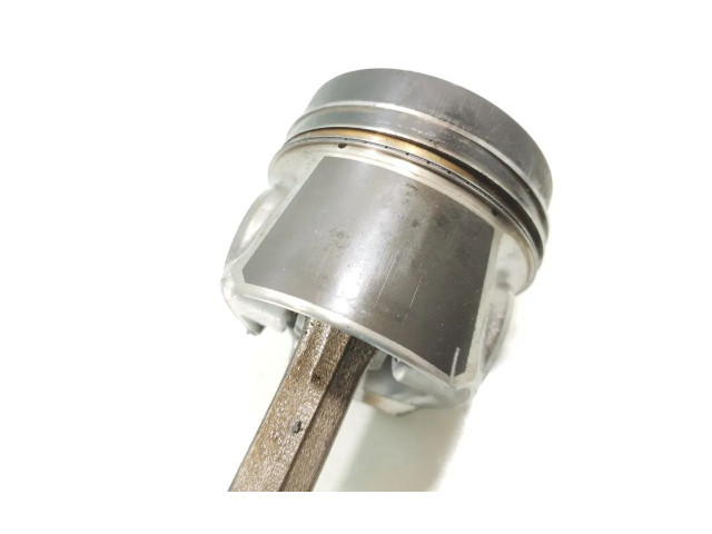 Поршень с шатуном Volkswagen Golf VII