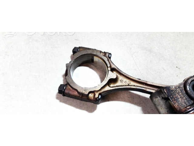 Поршень с шатуном Lexus IS 200-300 для бензинового двигателя 2.0