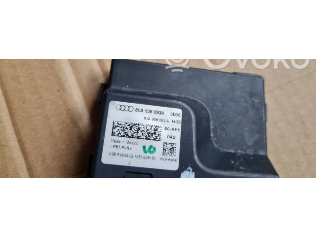 Блок управления топливного насоса 80A906093A Audi Q5 SQ5