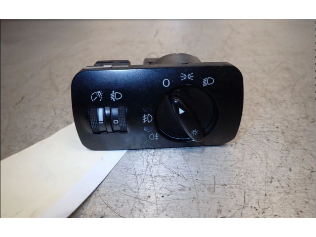 Ручка поворотов/ фонарей  8L1941531D5PR   Audi A3 S3 8L 