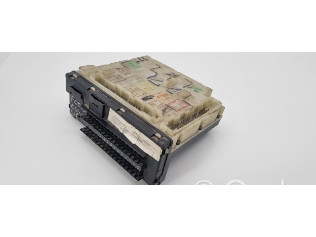 Блок предохранителей 97AG14A073ED, YA51032 Ford Escort