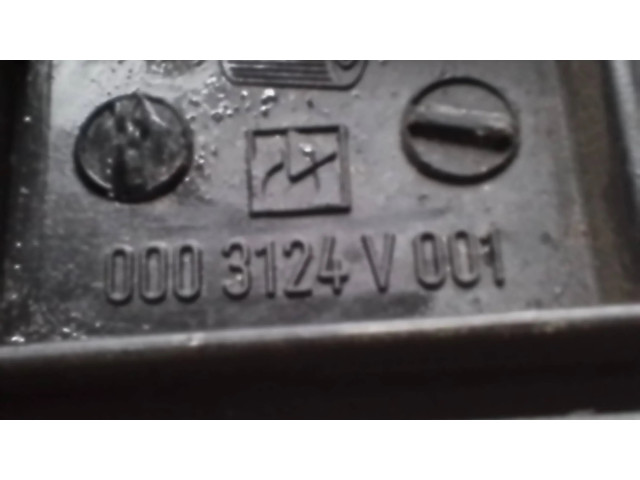 Pojistková skříňka Крышка ящика предохранителей 0003124V001 Smart ForTwo I 2006