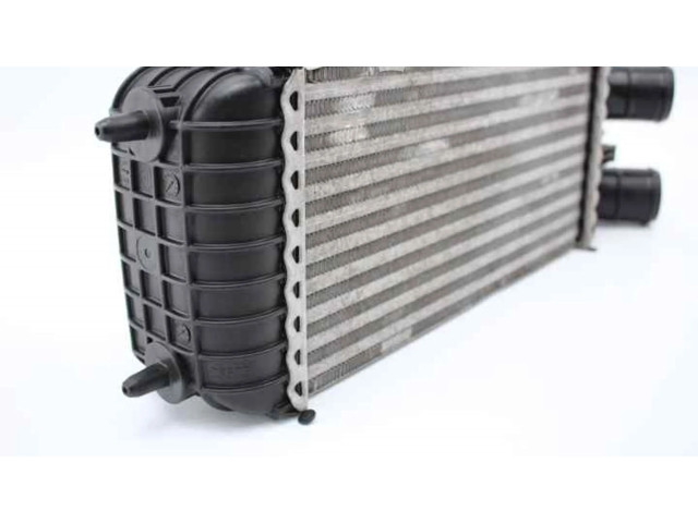 Интеркулер  9803900780, 9684311680CW966003   Peugeot 2008 I 