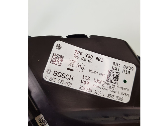 Přístrojová deska Volkswagen Touareg II 2012 7P6920981