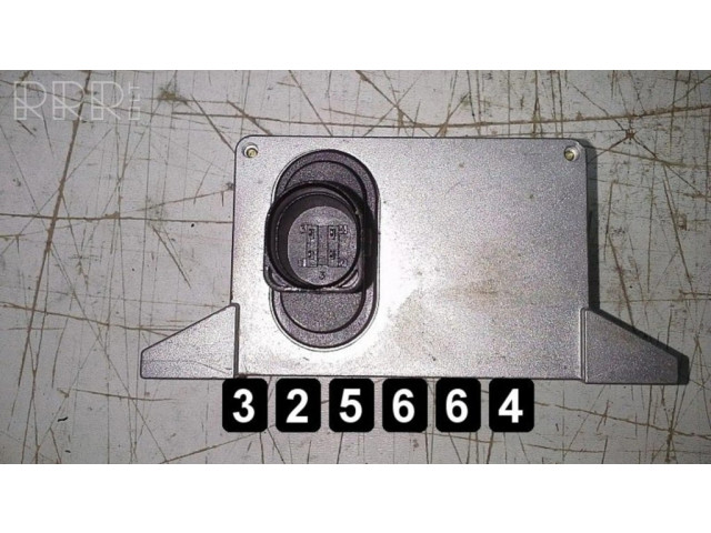 Блок управления двигателя 7E0907655A   Audi TT TTS Mk2