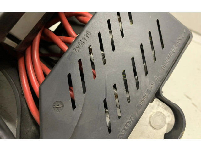 Блок предохранителей 9168986, 9441542   Volvo S80