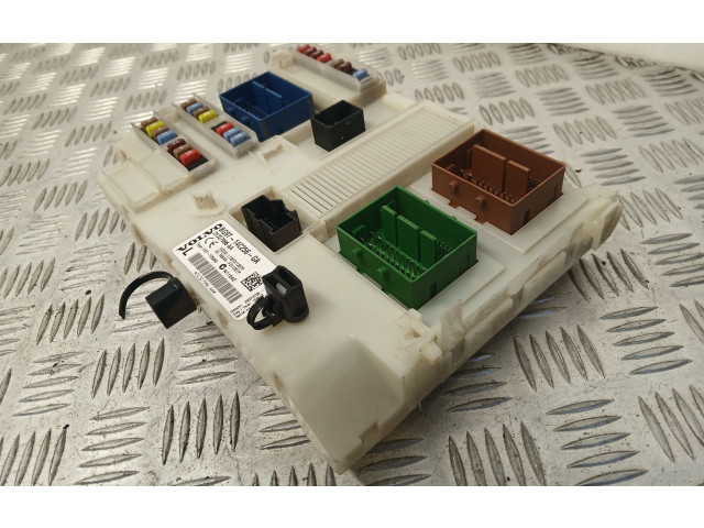 Pojistková skříňka 31327996AA Volvo S80 2014