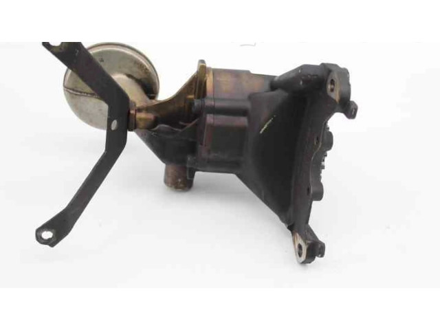 Масляный насос  ABD 30115109  Volkswagen Golf III 