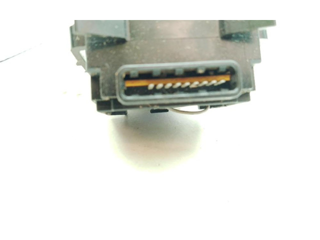 Ручка стеклоочистителей 8612A015 Mitsubishi Lancer VIII