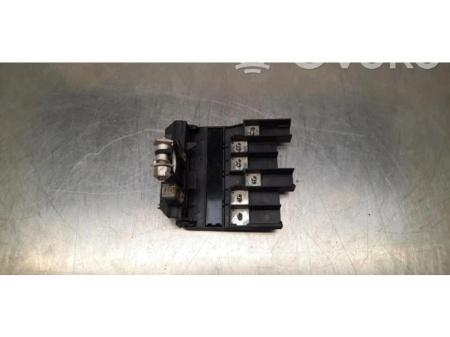 Pojistková skříňka 240126UA0C Nissan Qashqai J12 2022