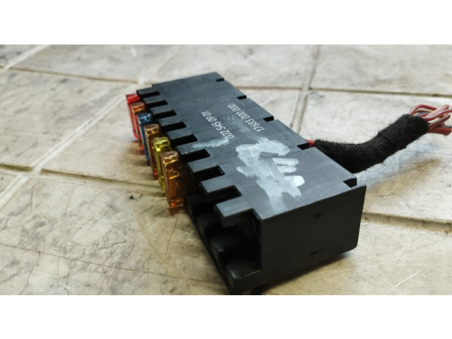 Pojistková skříňka 0025450901 Mercedes-Benz R AMG W251 2006