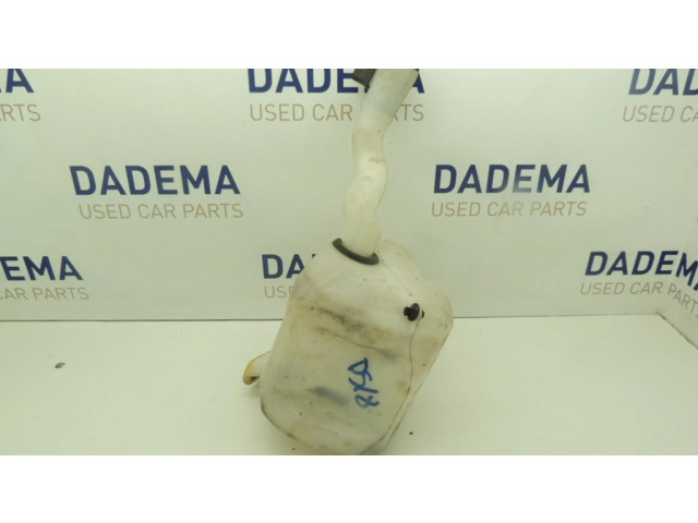 Бачок оконной жидкости