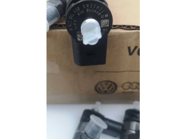 Vstřikovač 0445110958, 059130278M Audi Q7 4M