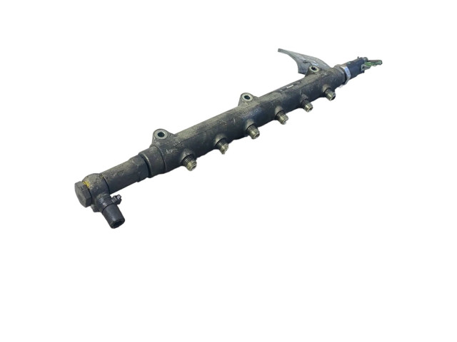 Топливная рампа 8658252, 0445215010   Volvo V70  