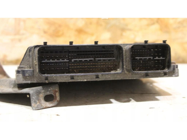 Блок управления двигателя 8966153700, 1758007704 Lexus IS 220D-250-350