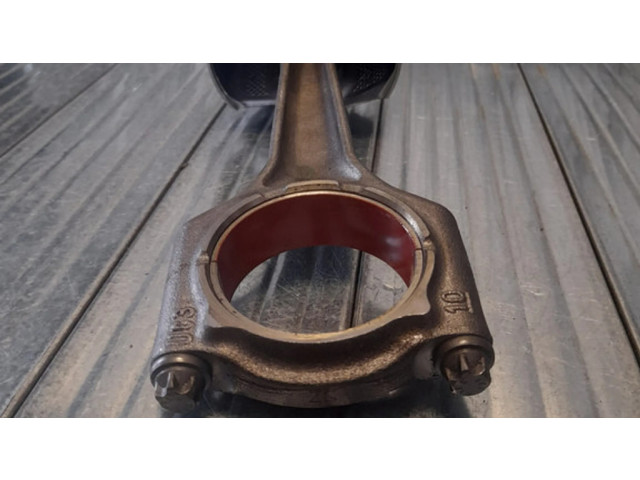  Поршень с шатуном  8678931, 9494399  BMW X2 F39 для бензинового двигателя 2.0