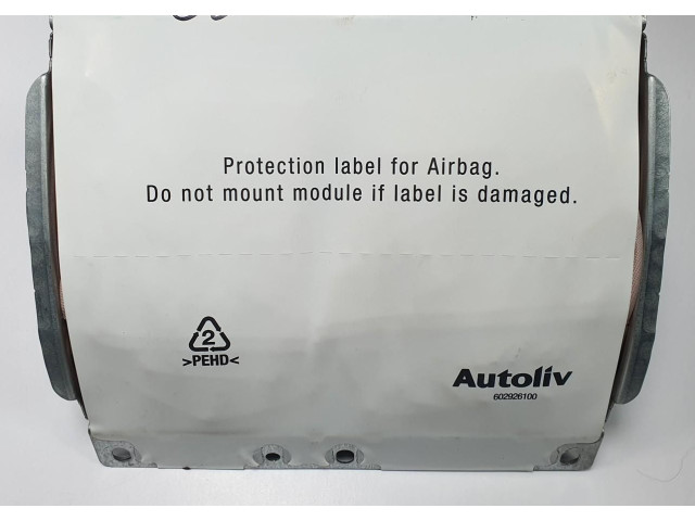 Подушка безопасности пассажира 30615716 Volvo C70