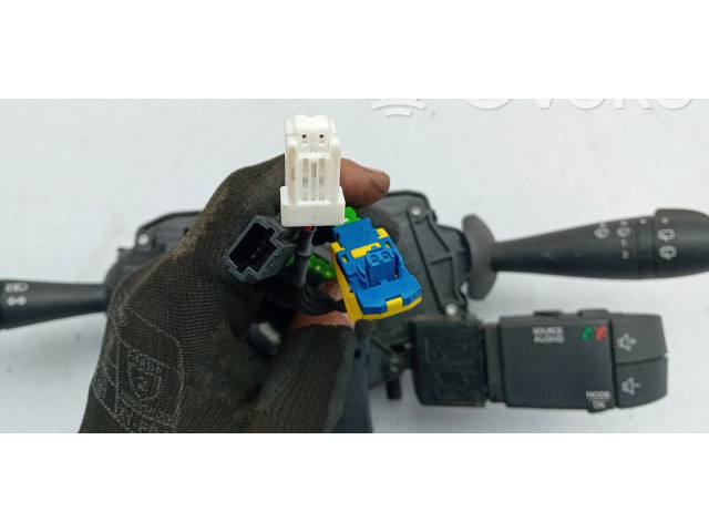 Подрулевой шлейф SRS 255679062R, 479452659R Dacia Lodgy