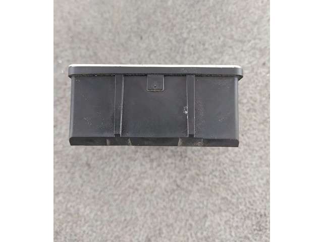 Блок управления 2Q0906121 Skoda Scala