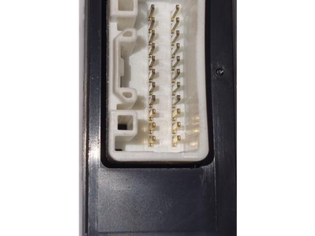 Блок управления MN167920, 031800-0740 Mitsubishi Grandis