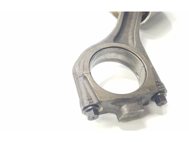  Поршень с шатуном  PISTON204DTD, 204DTD  Jaguar XE  
