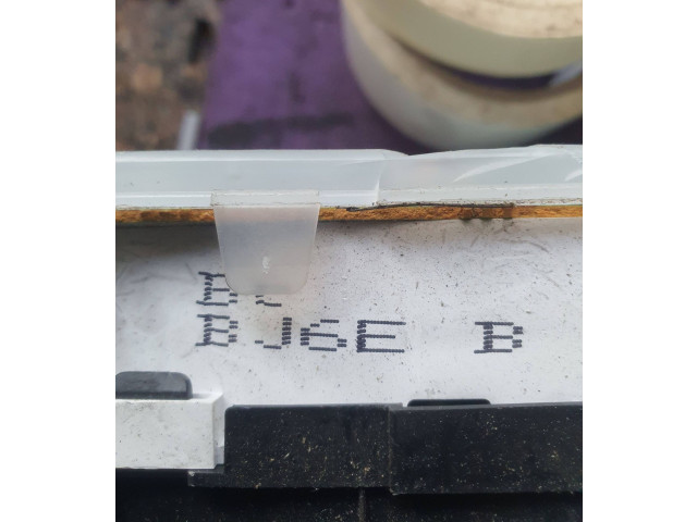 Турбина Спидометр (приборный щиток) Mazda 323  BJ6Eb         