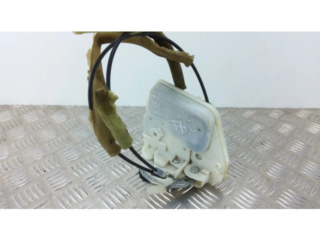 Задний замок