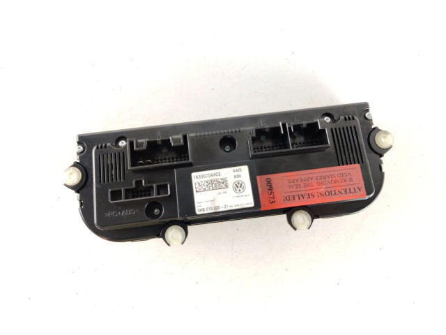 Блок управления климат-контролем 1K8907044CE, 5HB01302021   Volkswagen Caddy