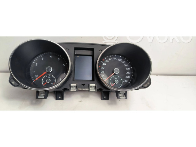 Панель приборов 5K0920872, 30052011   Volkswagen Golf VI       