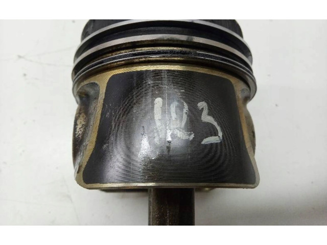 Поршень с шатуном Volkswagen Golf VI