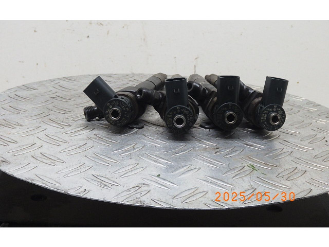 Форсунка 04L130277A    Volkswagen Golf VII   