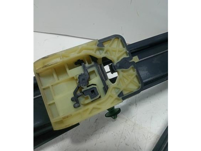 Генератор 82G837462A Audi A1