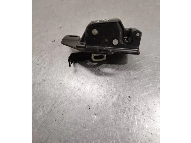 Генератор    Peugeot Partner      