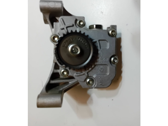 Масляный насос   G4LK  KIA Ceed 