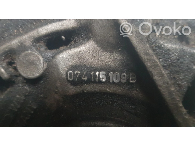 Масляный насос 074115109B Audi A6 S6 C4 4A 2.5