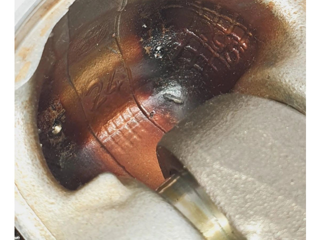 Píst 0822363R Audi A5