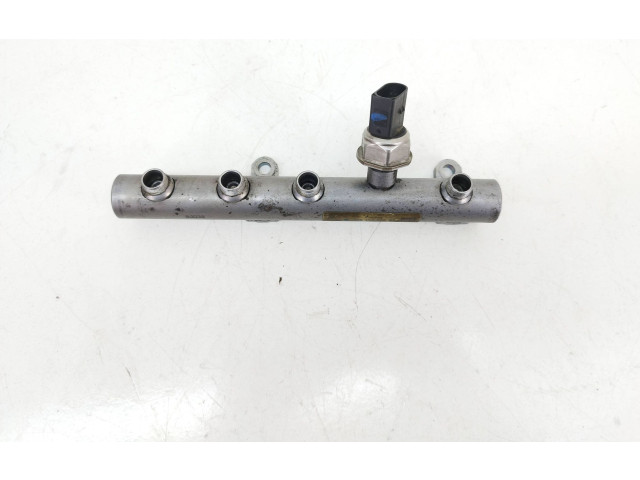 Vstřikovací lišta 059130089AB, 059130758E Audi Q7 4L