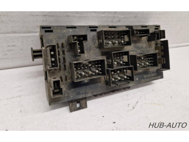 Блок предохранителей 171941813D Volkswagen Golf II