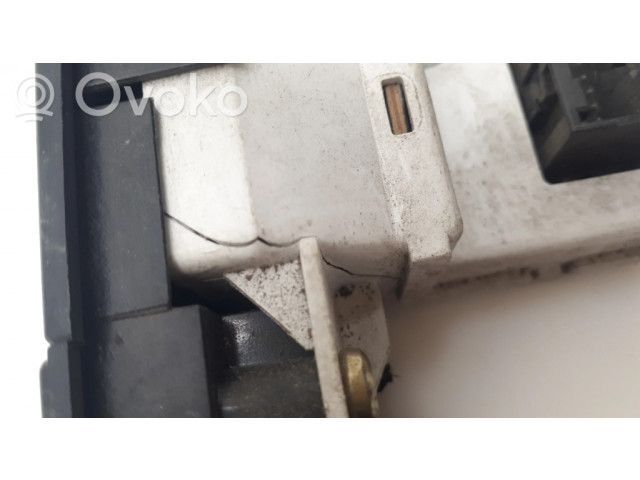 Дисплей 216491241, 21667573 Peugeot 406