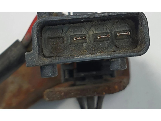 Моторчик стеклоочистителя 4240545 Saab 900