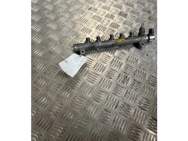 Топливная рампа 31303612   Volvo XC90  