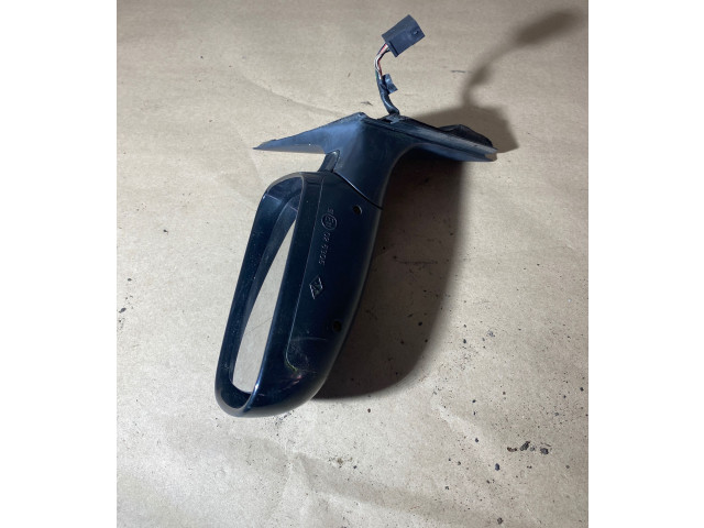 Зеркало электрическое        Audi A6 S6 C5 4B  1997 - 2005 года   