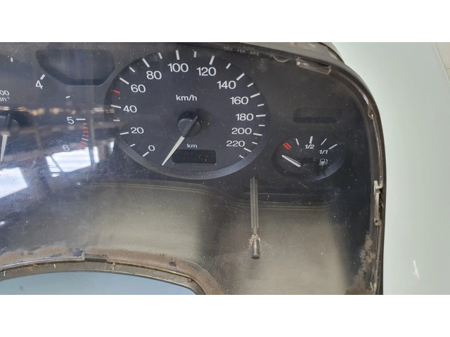 Přístrojová deska Opel Zafira A 2002 09228757, D231101