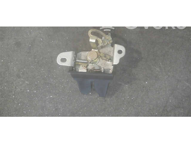 Zámek zadních dveří Suzuki Liana 2005