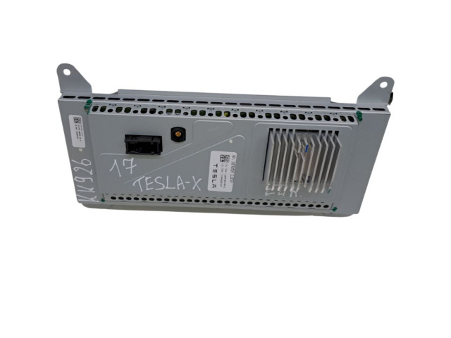Přístrojová deska Tesla Model X 2017 100478800G
